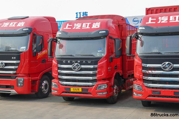 SAIC Hongyan Jiebao H6 Standard Load Edition 300 hp 4X2(6 wheels) 6.8m Stake Cargo Truck (China VI) Exterior (3) | 86Trucks