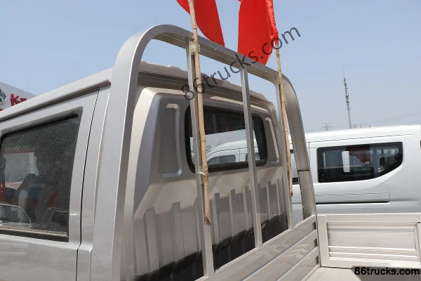 Changan Kuayue King X7 Deluxe 2.0L 122hp 4X2(6 wheels) CNG 2.85m double-row flatbed truck Body (2) | 86Trucks