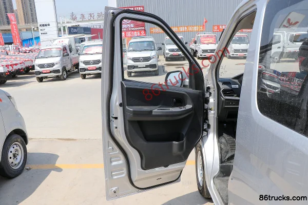 Ankai New Changan Ruixing M60 2023 Model Comfort Type 1.6L 105hp CNG 6-Seat Multi-Purpose Passenger Vehicle Cab (1) | 86Trucks
