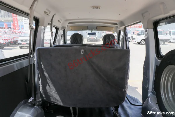Ankai New Changan Ruixing M60 2023 Model Comfort Type 1.6L 105hp CNG 6-Seat Multi-Purpose Passenger Vehicle Cargo Box (2) | 86Trucks