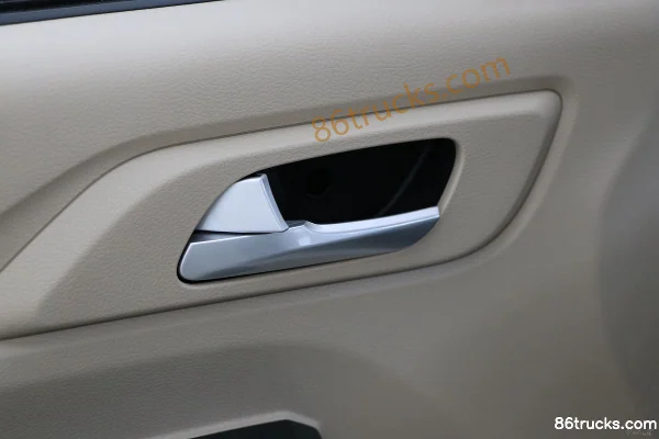 Changan Kuayue Kuayuexing V7EV Confort 2.5T 6 places 4,8 m véhicule utilitaire polyvalent électrique pur (portes arrière battantes) 41,86 kW