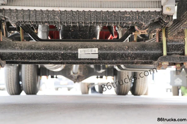 Changan Kuayue D5 PLUS Standard Edition 109hp 4X2(6 wheels) 3.75m Single Row Flatbed Light Truck Chassis (2) | 86Trucks