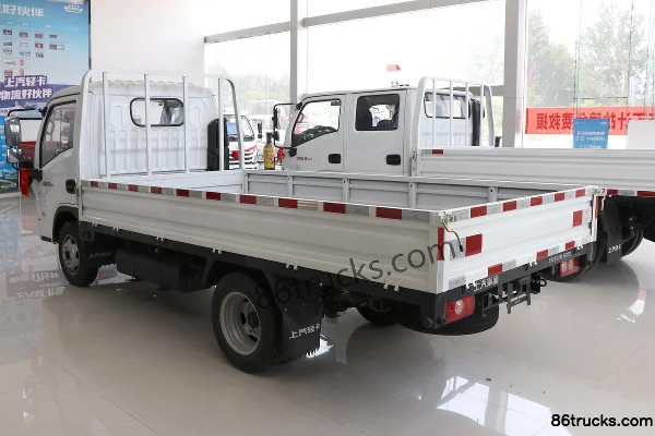 Yuejin Fuxing S100Q 1,8 L 133 ch 4X2(6 roues) essence camion plateau simple cabine 3,65 m Carrosserie (1) | 86Trucks