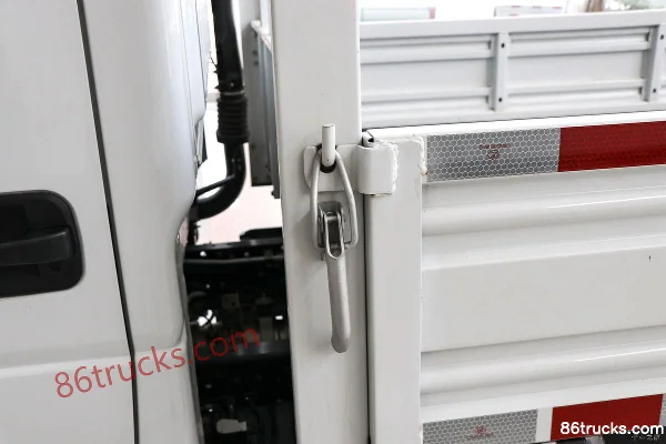 Yuejin Fuxing S100Plus 115ch 4X2(6 roues) 3.2m camion porteur à ridelles double cabine (China VI) (Mengwo 5 vitesses) Carrosserie (3) | 86Tr