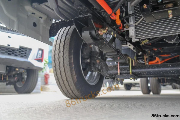 Changan Kuayue D5EV 3,8T Camion plateau micro électrique à benne basculante monoplace 3,75 m 55,7 kWh 4X2(6 roues) Châssis (2) | 86Trucks