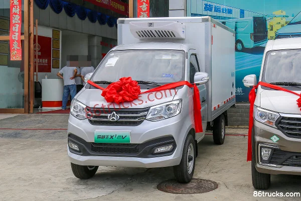 Changan Kuayue Wang X1EV 2.84T 2.97m pure electric refrigerated truck 41.86kWh 4X2(6 wheels) Exterior (3) | 86Trucks