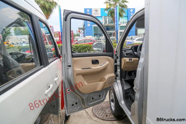 Changan Kuayue Wang X1EV 2.84T 2.97m pure electric refrigerated truck 41.86kWh 4X2(6 wheels) Cab (1) | 86Trucks