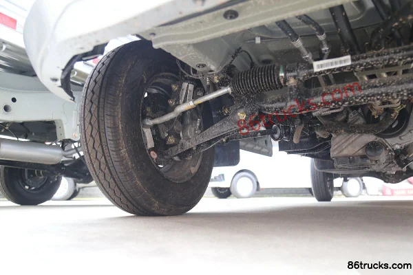 Changan Kuayue Xinbao T3 Luxury 1.6L Gasoline 122 hp 4X2(6 wheels) 3.04m single-row van micro truck (single rear tire) Chassis (2) | 86Truck