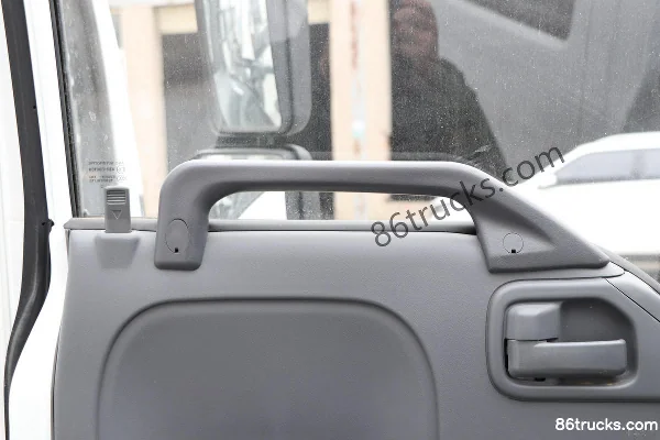Isuzu 100P 120 ch 4X2(6 roues) 3,235 m plateau double cabine camion léger (China VI) (2) | 86Trucks
