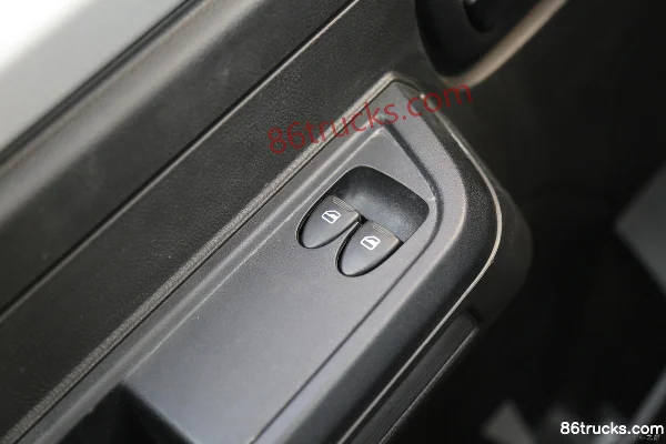 Karry Xiaoxiang X5 Édition Jeunesse 3.1T 3.2m cabine simple camion plateau micro utilitaire électrique pur 41.86kWh 4X2(6 roues) Intérieur (