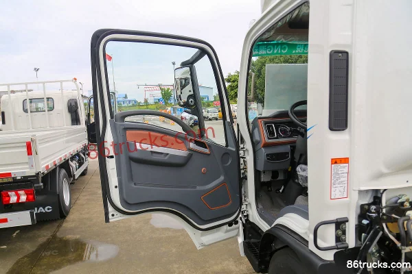 Dayun Xianglong EX5r 4,5 T 4,12 m cabine simple hybride rechargeable à prolongateur d'autonomie camion léger à ridelles 17,52 kWh 4X2(6 roue