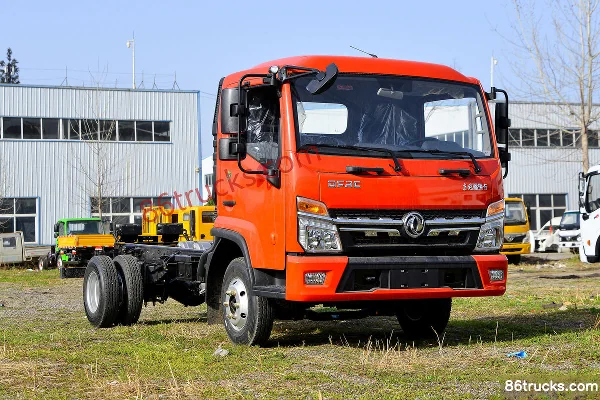 Dongfeng F6 2.4L diesel 155 hp 4X2(6 wheels) Fast Gear 8-speed 4.17m single-row flatbed light truck Exterior