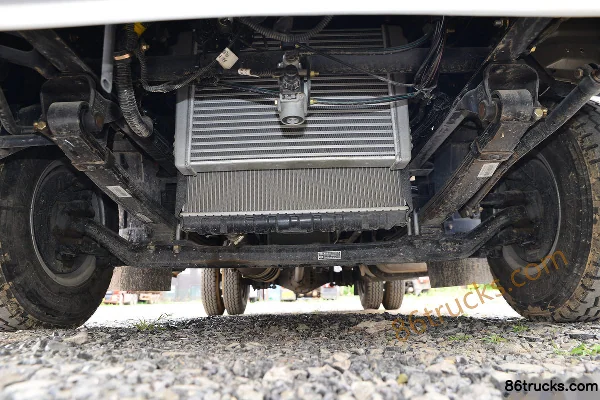 FAW Jiefang Hu VH Bingbing 160 ch 4X2(6 roues) 4,05 m camion frigorifique Châssis (1) | 86Trucks