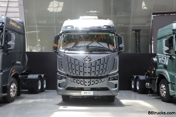 Dongfeng Liuqi Chenglong HK 680 hp 6X4(10 wheels) AMT automatic tractor truck Exterior (2) | 86Trucks