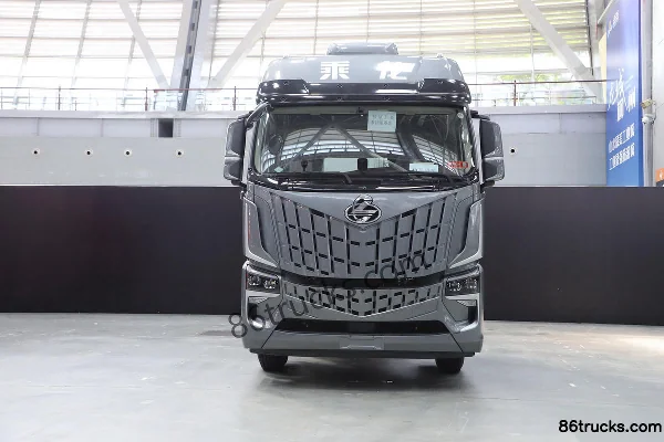 Dongfeng Liuqi Chenglong HK 580 hp 6X4(10 wheels) LNG automatic tractor truck (hydraulic retarder) Exterior (2) | 86Trucks