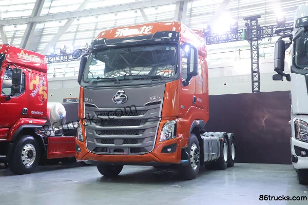 Dongfeng Liuqi Chenglong H7 heavy truck Luhang Edition 700 hp 6X4(10 wheels) AMT automatic tractor truck (hydraulic retarder) Exterior (3)