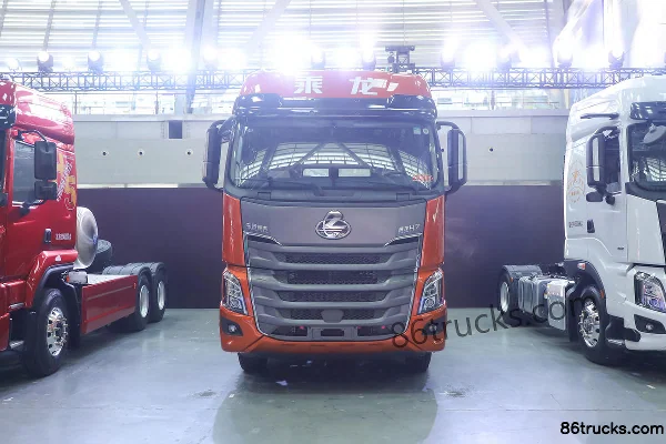 Dongfeng Liuqi Chenglong H7 heavy truck Luhang Edition 700 hp 6X4(10 wheels) AMT automatic tractor truck (hydraulic retarder) Exterior (2)