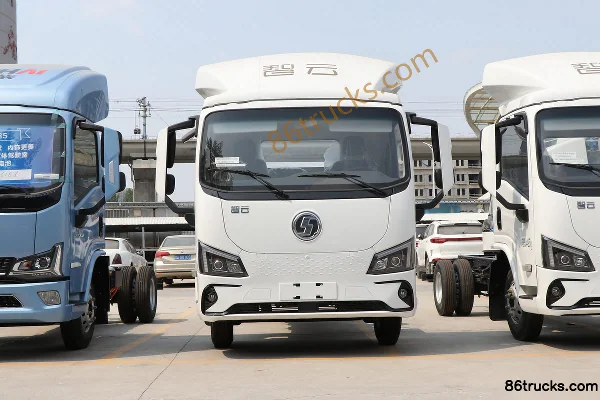 SHACMAN Commercial Vehicle Zhiyun S300 4.5T 4.2m Single Row Pure Electric Cargo Truck with Grille (Air Brake) 100.46kWh 4X2(6 wheels) Exteri