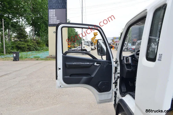 Foton Aoling V Card 1.6L 105 hp 4X2(6 wheels) CNG 3.535m Crew Cab Flatbed Light Truck (1) | 86Trucks