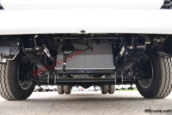 Foton Aoling V Card 1.6L 105 hp 4X2(6 wheels) CNG 3.535m Crew Cab Flatbed Light Truck Chassis (1) | 86Trucks