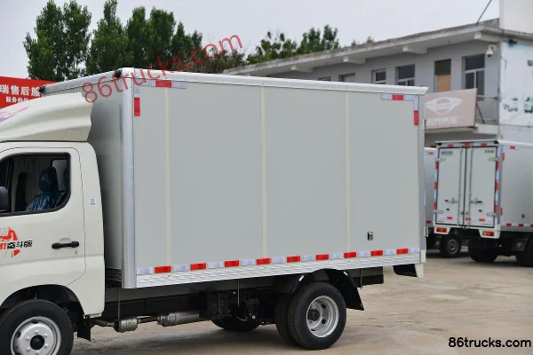 Foton Xiangling M1 Edition Fen Dou 1.6L 122 ch 4X2(6 roues) essence micro camion fourgon simple cabine 3,3 m (Yunnai) Carrosserie (1) | 86Tr