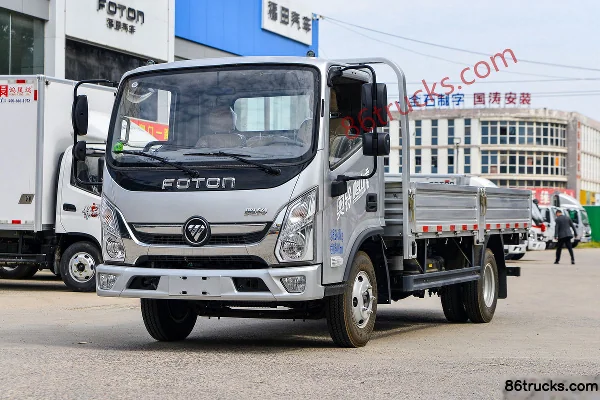 Foton Aoling New Jieyun Climbing Tiger 151hp 4X2(6 wheels) 4.17m Single Row Stake Light Truck Exterior (3) | 86Trucks