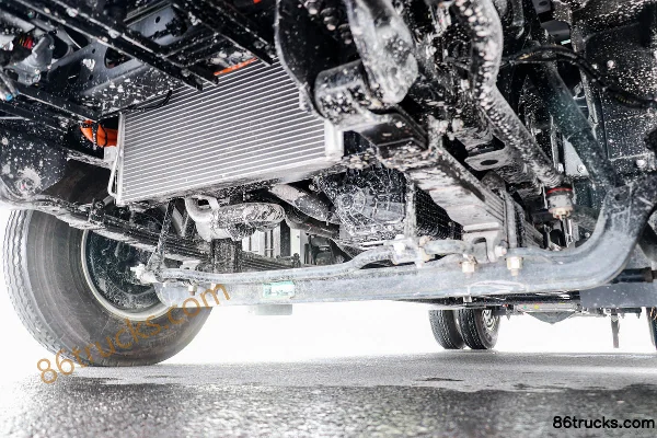 Hyundai Commercial Vehicle Shengtu 4.5T 4.14m single row fuel cell van light truck 4X2(6 wheels) Chassis (2) | 86Trucks