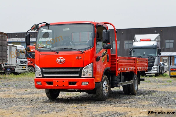 FAW Jiefang Hu VH 160hp 4X2(6 wheels) 4.2m single-row flatbed light truck (WLY 8-speed) Exterior (3) | 86Trucks