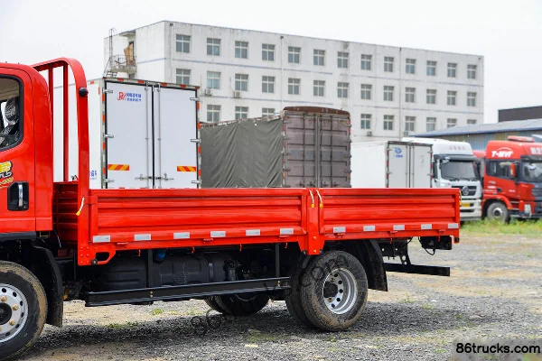 FAW Jiefang Hu VH 160hp 4X2(6 wheels) 4.2m single-row flatbed light truck (WLY 8-speed) Body (1) | 86Trucks