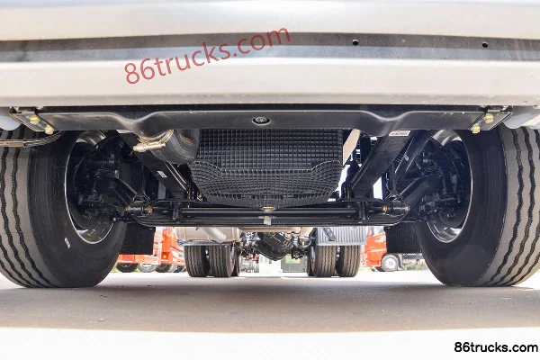 FAW Jiefang Qingdao JH6 Heavy Truck Zhixiang Edition 560hp 6X4(10 wheels) LNG Automatic Tractor Truck (Hydraulic Retarder) Chassis (1) | 86T