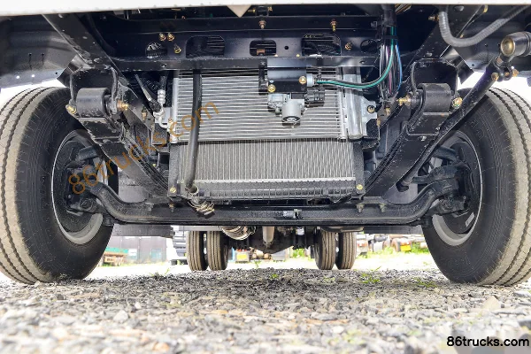 FAW Jiefang Hu VH 160hp 4X2(6 wheels) 4.16m single-row van light truck Chassis (1) | 86Trucks