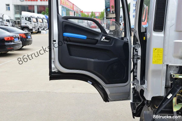 Foton Aumark S1 Series 150 hp 4X2(6 wheels) 4.14m Single Row Wing Opening Van Light Truck Cab (2) | 86Trucks