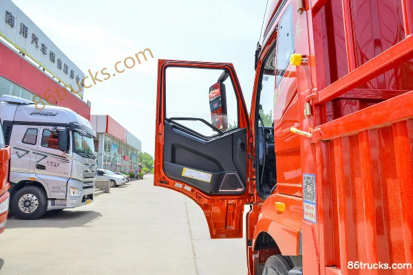 FAW Jiefang J6G 320 ch 4X2(6 roues) camion porteur à ridelles 6,75 m (FAW Jiefang 10 vitesses) Cabine (1) | 86Trucks