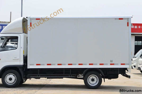 Foton Times Linghang S1 1,6 L 122 ch 4X2(6 roues) essence 3,7 m petit camion fourgon cabine simple Carrosserie (1) | 86Trucks