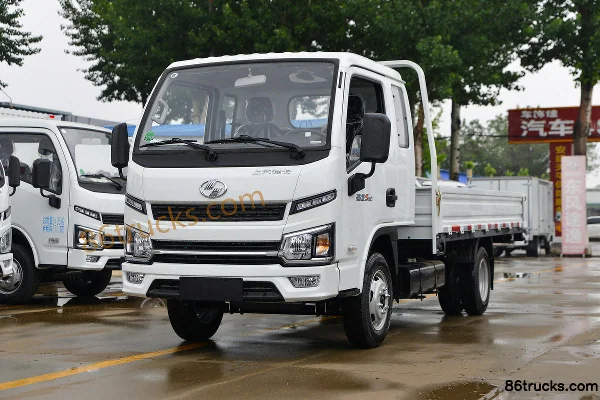 Yuejin Fuxing S80 1.5L 113 hp 4X2(6 wheels) Gasoline 3.22m Semi Row Drop Side Mini Truck Exterior (3) | 86Trucks