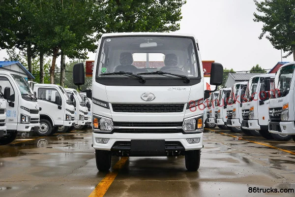 Yuejin Fuxing S80 1.5L 113 hp 4X2(6 wheels) Gasoline 3.22m Semi Row Drop Side Mini Truck Exterior (2) | 86Trucks