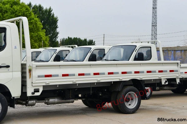 Foton Xiangling M2 1.5L 116 hp 4X2(6 wheels) Gasoline 3.7 m single-row flatbed micro truck (China VI) Body (1) | 86Trucks