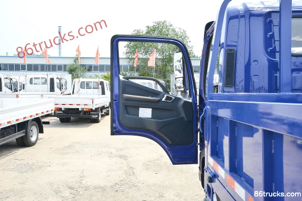 Foton Big Diamond ES3 Pro 2.5L Diesel 172 hp 4X2(6 wheels) Fast Gear 10-Speed 3.5m Single Row Dump Truck Cab (1) | 86Trucks