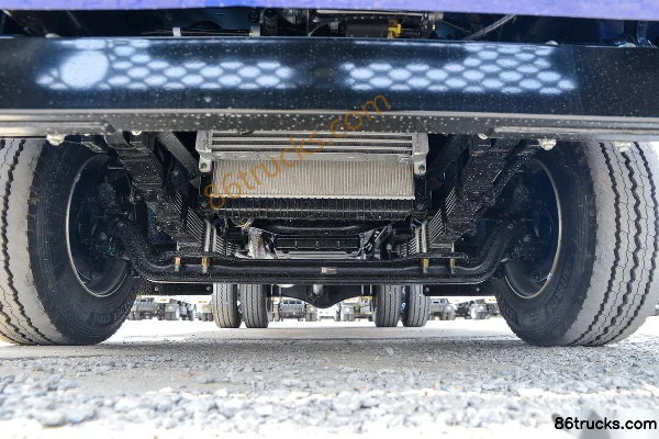 Foton Big Diamond ES3 Pro 2.5L Diesel 172 hp 4X2(6 wheels) Fast Gear 10-Speed 3.5m Single Row Dump Truck Chassis (1) | 86Trucks