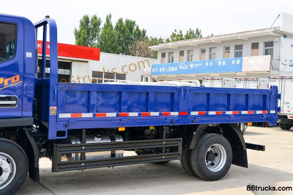 Foton Big Diamond ES3 Pro 2.5L Diesel 172 hp 4X2(6 wheels) Fast Gear 10-Speed 3.5m Single Row Dump Truck Body (1) | 86Trucks