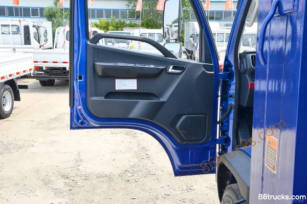 Foton King Kong S1 PLUS 150 hp 4X2(6 wheels) 3.3 m dump truck (WLY 5-speed) Cab (2) | 86Trucks
