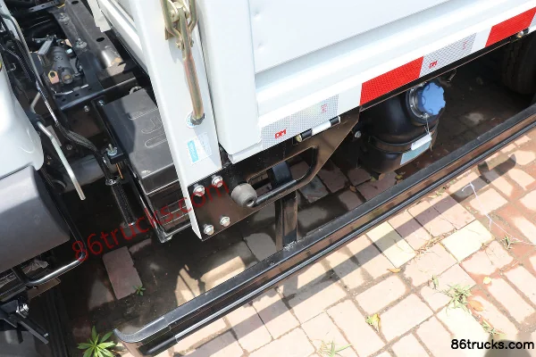 JAC Yunduoduo N3 Luxe 140 ch 4X2(6 roues) 3,47 m cabine avancée plateau camion léger Carrosserie (2) | 86Trucks