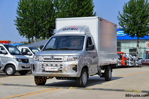 Dongfeng Chuangfu Niuka LV0 1.6L Gasoline 122 hp 4X2(6 wheels) 2.4m Double Row Van Mini Truck Exterior (3) | 86Trucks