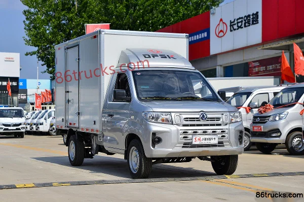Dongfeng Chuangfu Niuka LV0 1.6L Gasoline 122 hp 4X2(6 wheels) 2.4m Double Row Van Mini Truck Exterior