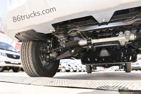Dongfeng Chuangfu Niuka LV0 1.6L Gasoline 122 hp 4X2(6 wheels) 2.4m Double Row Van Mini Truck Chassis (2) | 86Trucks