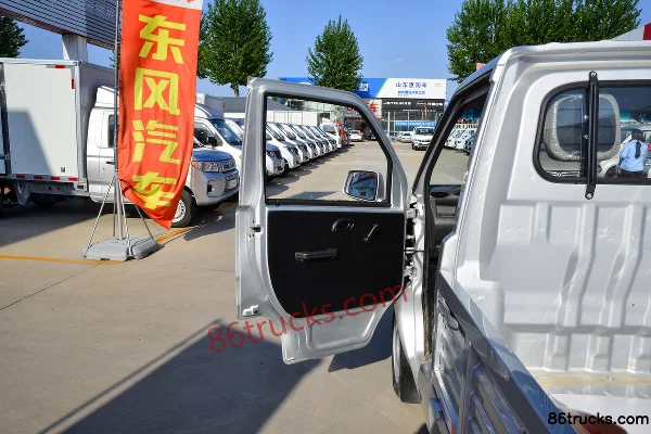 2008 Dongfeng K01 version longue finition de base 1.3L 82 ch 4X2(6 roues) mini camion 2,7 m Cabine (1) | 86Trucks
