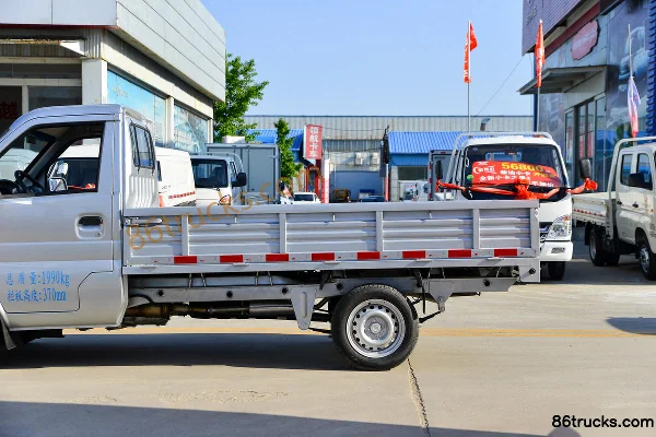 2008 Dongfeng K01 version longue finition de base 1.3L 82 ch 4X2(6 roues) mini camion 2,7 m Carrosserie (2) | 86Trucks