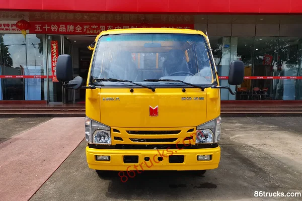Qingling Lingka version composite 150 ch 4X2(6 roues) 3,79 m cabine avancée camion léger à ridelles Extérieur (2) | 86Trucks