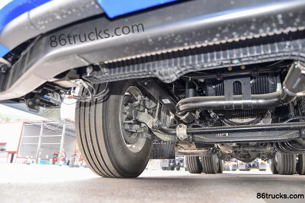 Dongfeng Commercial Vehicle Tianlong Flagship KX King Edition 630 hp 6X4(10 wheels) tractor truck (hydraulic retarder) Chassis (2) | 86Truck