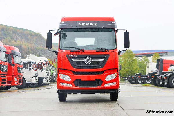 Dongfeng Tianjin KR 2026 Edition 6.2L Diesel 320 hp 4X2(6 wheels) Fast Gear 8-Speed 6.8m Stake Truck Exterior (2) | 86Trucks